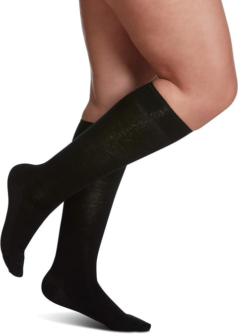 All-Season Merino Wool Socks for Women 15-20mmHg