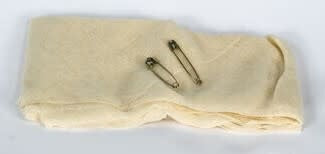 MedPro Triangular Bandage 40" x 40"
