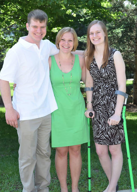 WalkEasy Adult  Crutch 3.5” Full Cuff Pair
