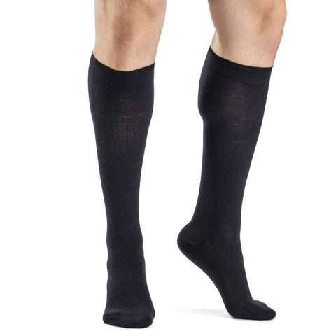 All-Season Merino Wool Socks for Men 15-20mmHg